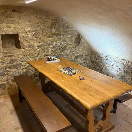 Les Glaneuses Côté Cour Centre-bourg à 3 Min Du Puy Dufou Appartamento *