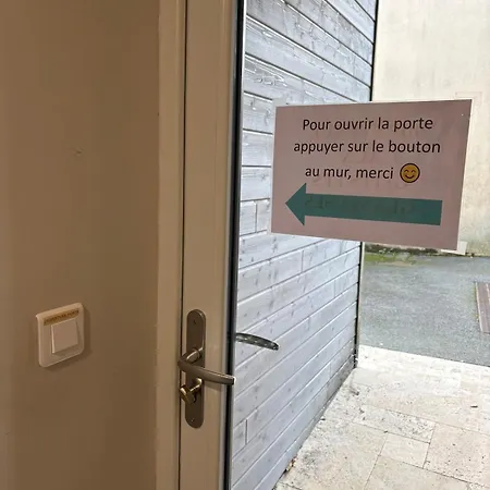 Les Glaneuses - 2 En Centre Bourg De 2 A 4 Personnes A 3 Min Du Puy Dufou