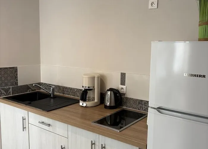 Апартаменты Les Glaneuses - 2 En Centre Bourg De 2 A 4 Personnes A 3 Min Du Puy Dufou Лез-Эпес