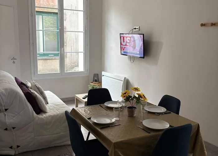 Les Glaneuses - 2 En Centre Bourg De 2 A 4 Personnes A 3 Min Du Puy Dufou *