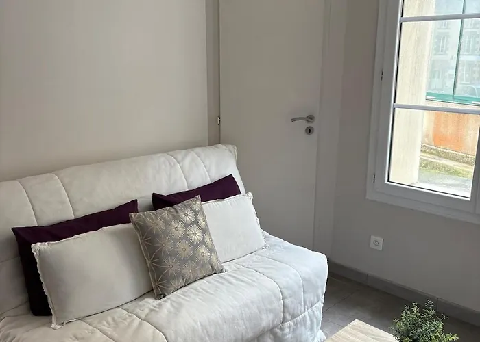 Les Glaneuses - 2 En Centre Bourg De 2 A 4 Personnes A 3 Min Du Puy Dufou