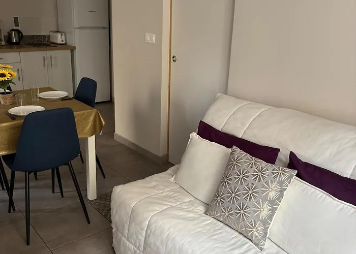 Les Glaneuses - 2 En Centre Bourg De 2 A 4 Personnes A 3 Min Du Puy Dufou Apartman Les Épesses